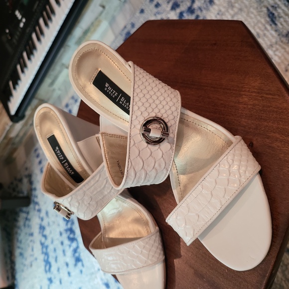 White House Black Market Shoes - White House Black Market Wedges: White Shoes - Women's Size 6.5- Open Toe